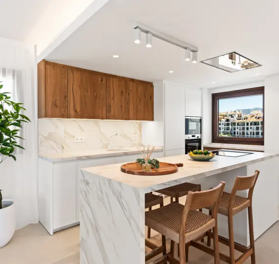 Sale of penthouse duplex in La Duquesa