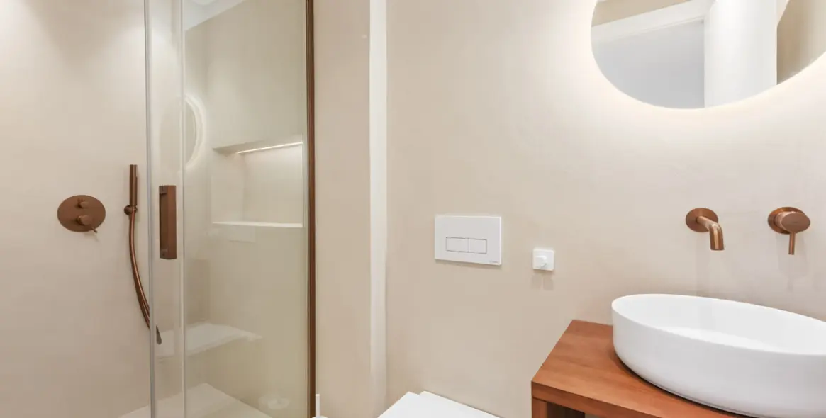 Sale of penthouse duplex in La Duquesa 25