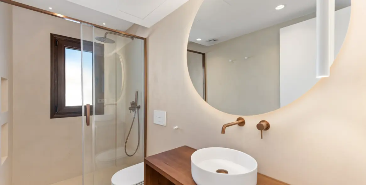 Sale of penthouse duplex in La Duquesa 29