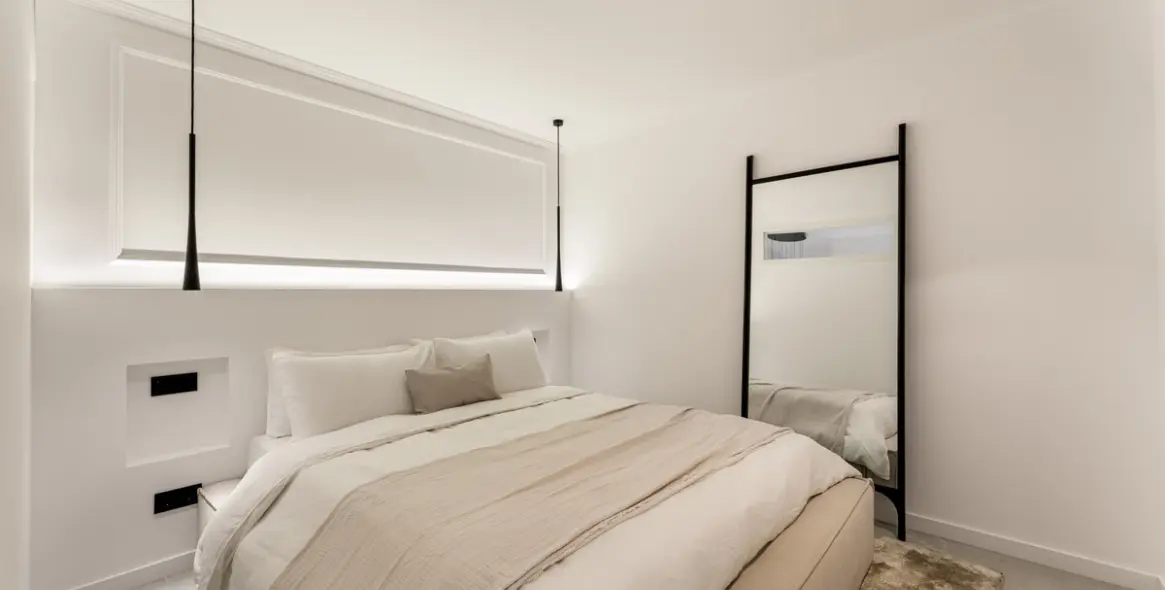 Продажа двухуровневых апартаментов в Benahavís 25