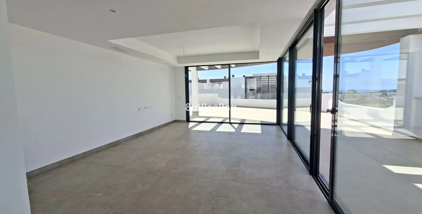 Продажа пентхауса в Estepona 7