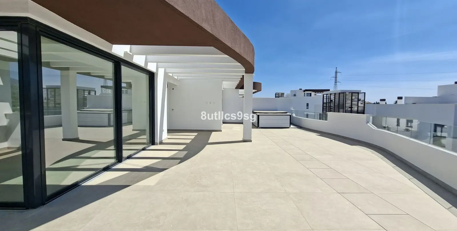 Продажа пентхауса в Estepona 18