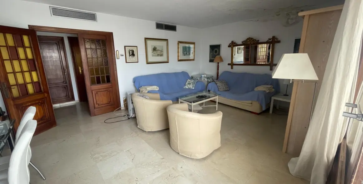 Sale of penthouse in Estepona (district Estepona) 9