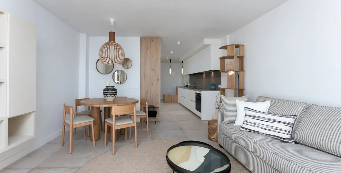 Sale of penthouse duplex in Calahonda 5