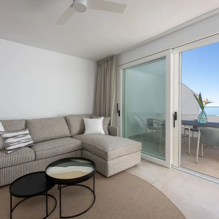 Sale of penthouse duplex in Calahonda