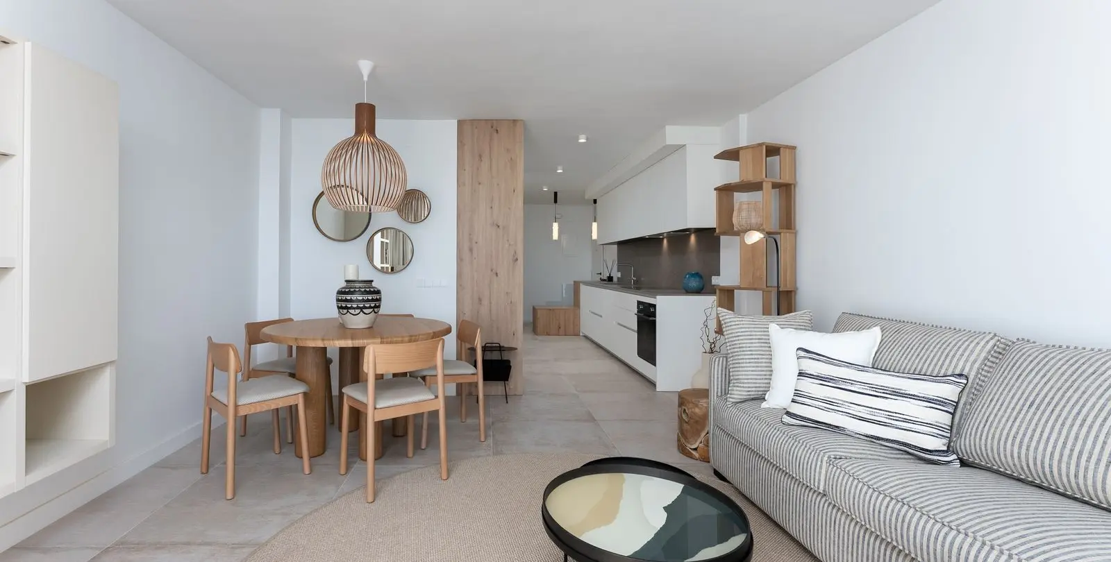 Sale of penthouse duplex in Calahonda 5