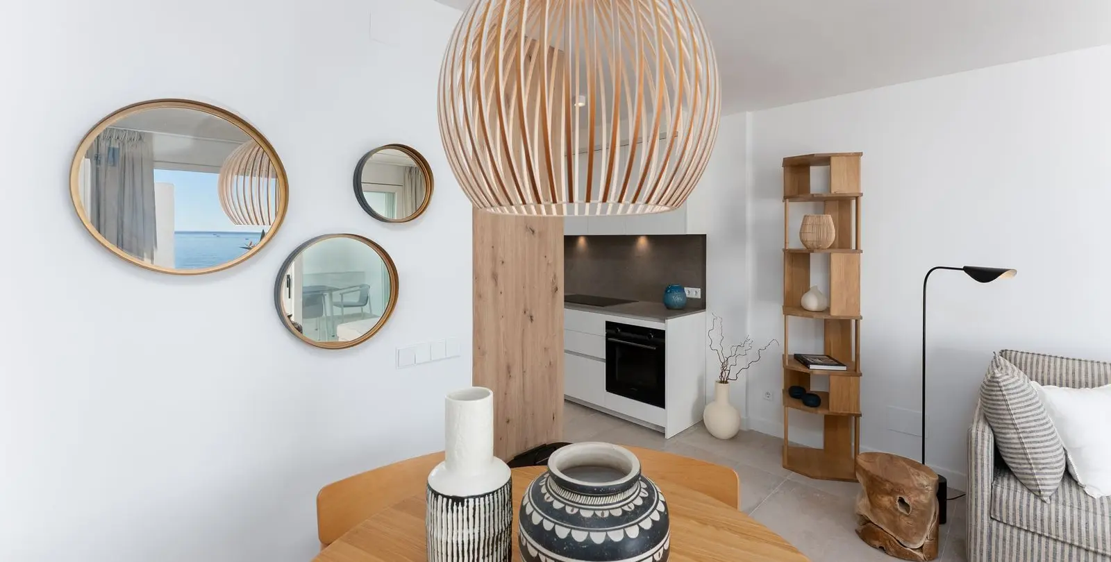 Sale of penthouse duplex in Calahonda 6