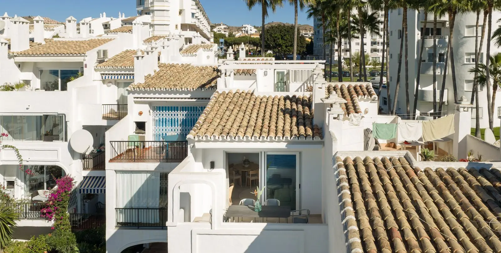 Sale of penthouse duplex in Calahonda 36