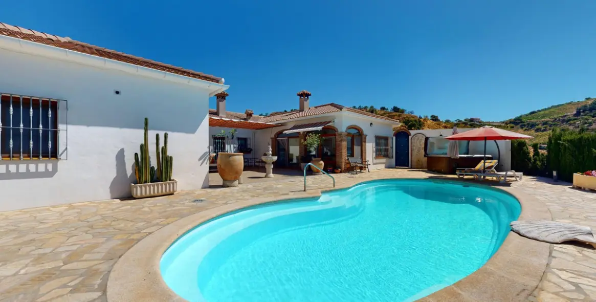 Venta de villa independiente en Costa del Sol East 1