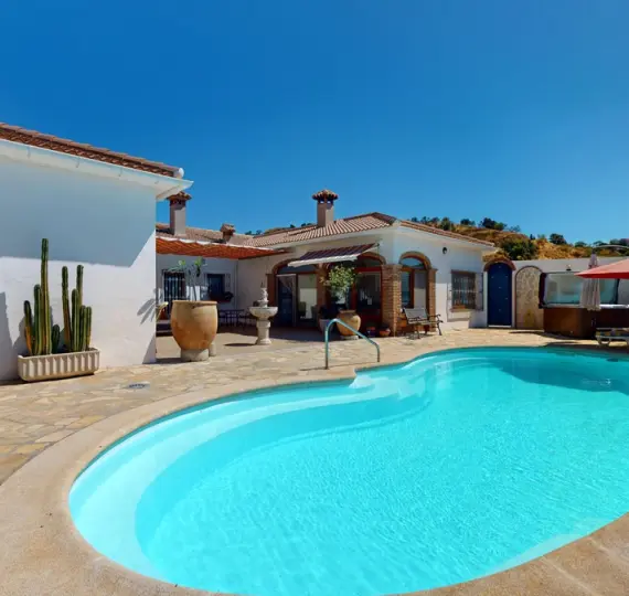 Villa independiente R4776805