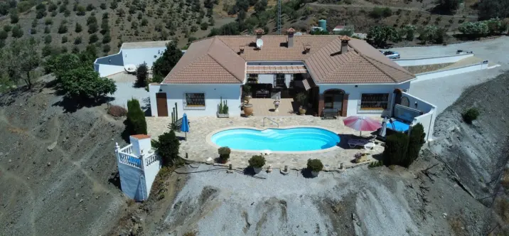 Villa independiente R4776805 3