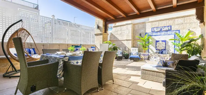 Venta de ático en Marbella 0