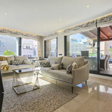 Venta de ático en Marbella