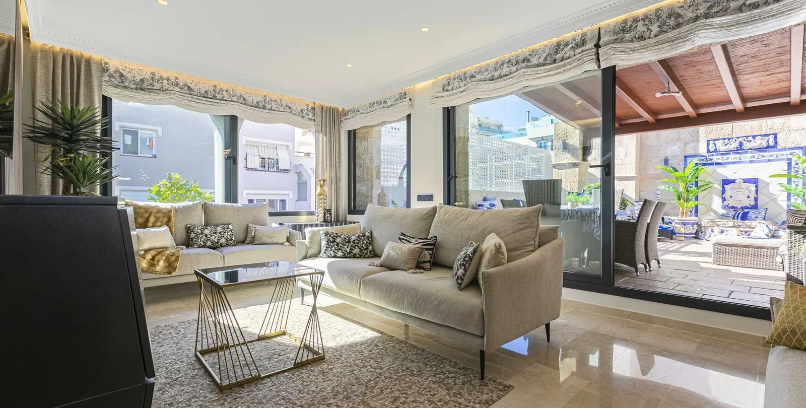 Venta de ático en Marbella 2