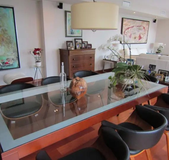 Detached villa R5052238