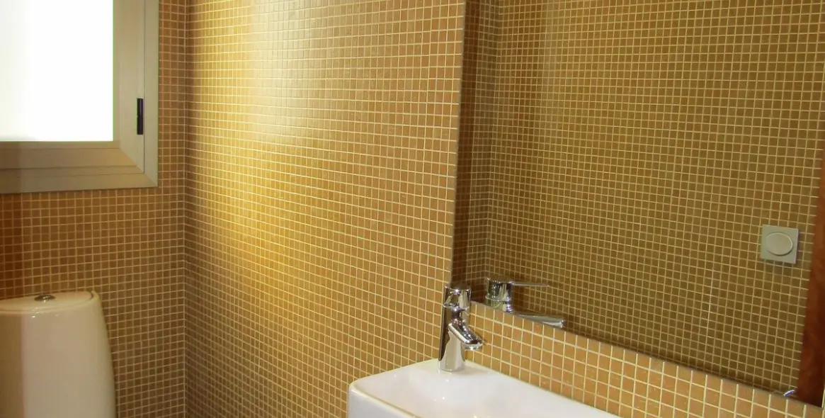 Sale of detached villa in Málaga Este 12