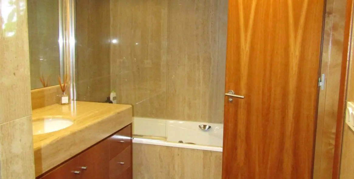 Sale of detached villa in Málaga Este 19