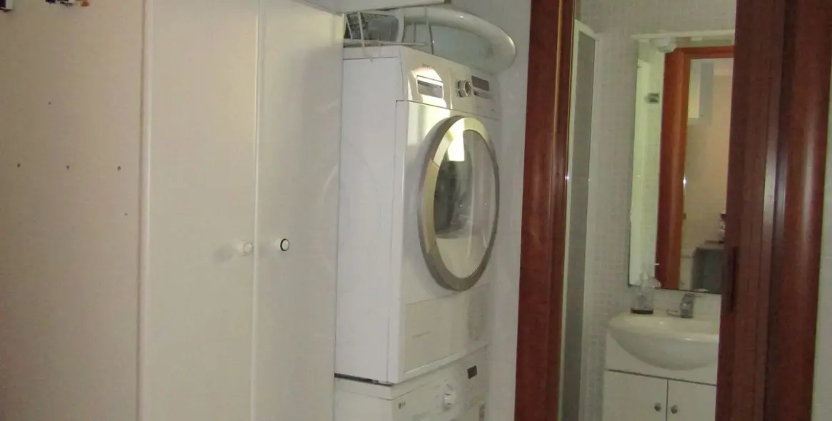 Sale of detached villa in Málaga Este 33