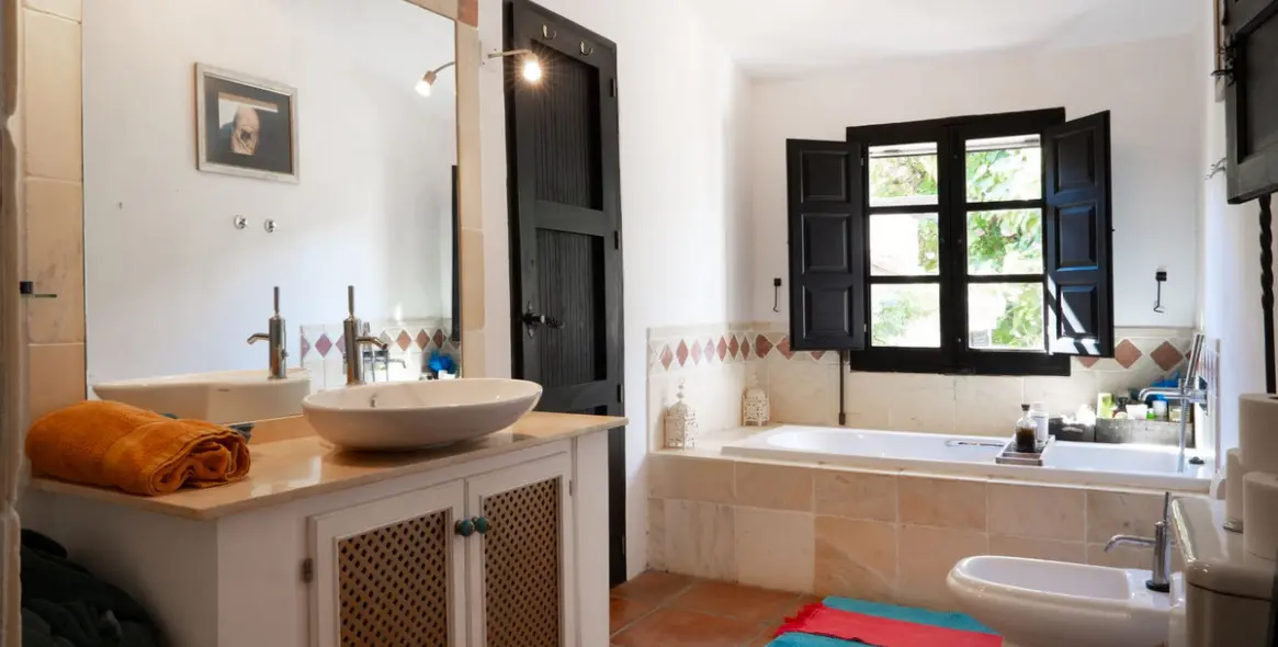 Venta de finca - cortijo en Casares 12