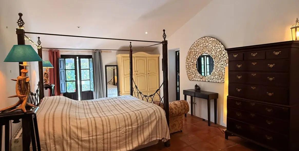 Venta de finca - cortijo en Estepona 25