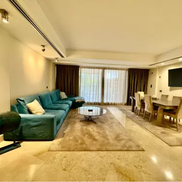 Venta de apartamento en planta baja en San Pedro de Alcántara