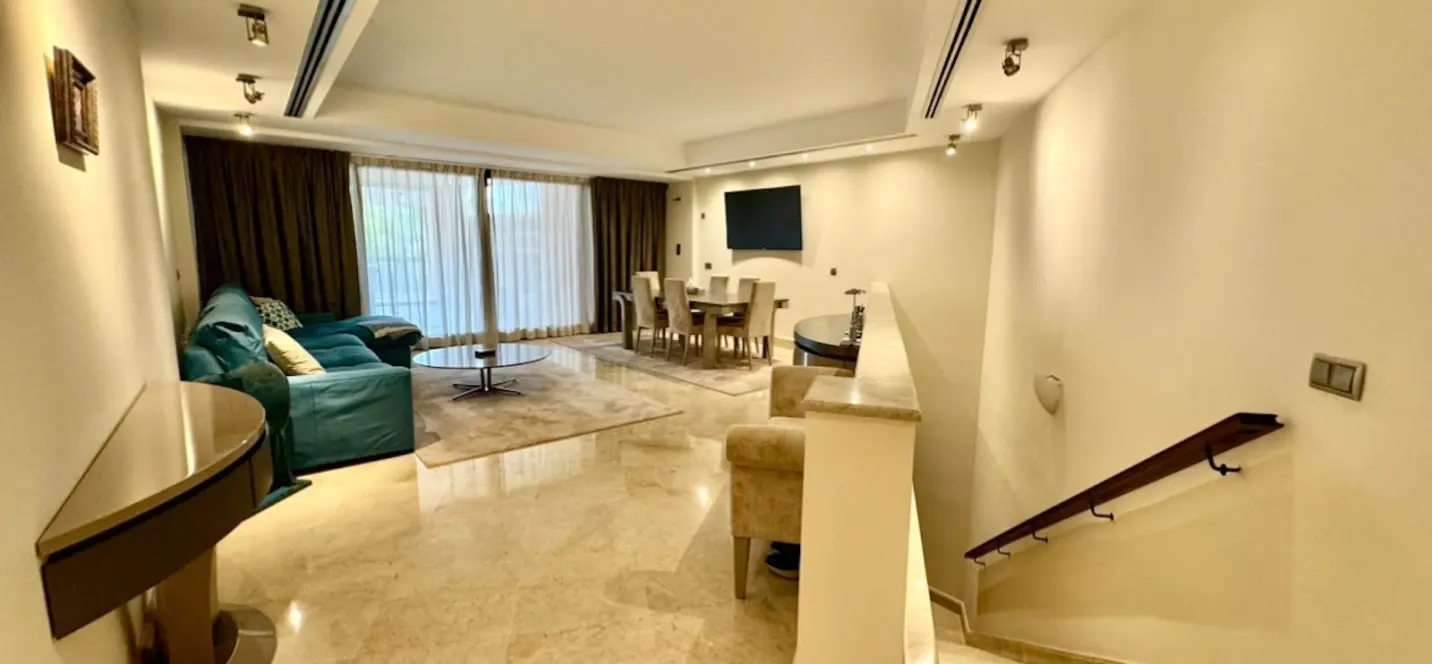 Sale of ground floor apartment in San Pedro de Alcántara 3