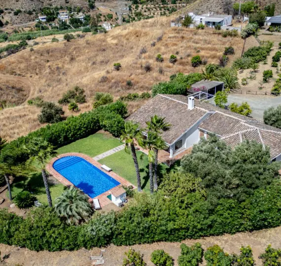 Venta de villa independiente en Alhaurín el Grande