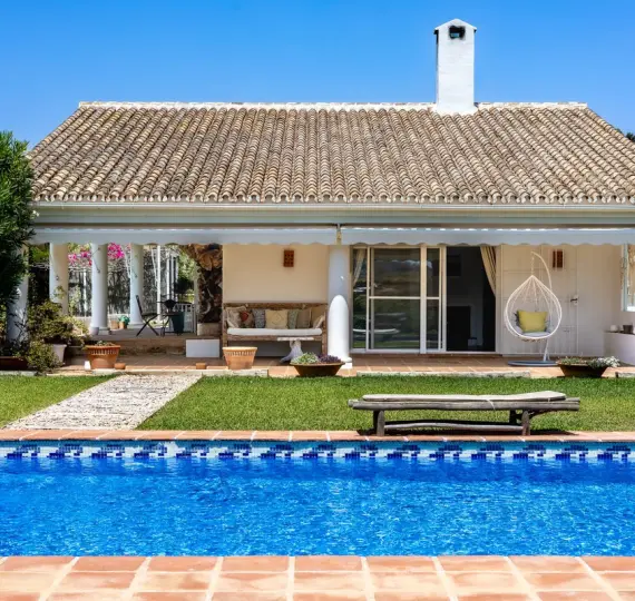 Venta de villa independiente en Alhaurín el Grande