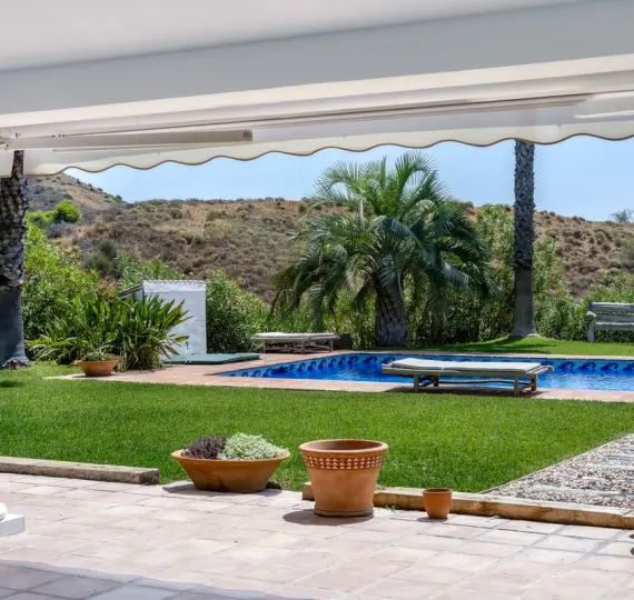 Venta de villa independiente en Alhaurín el Grande