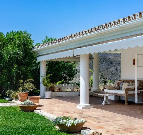 Venta de villa independiente en Alhaurín el Grande