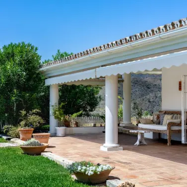 Sale of detached villa in Alhaurín el Grande