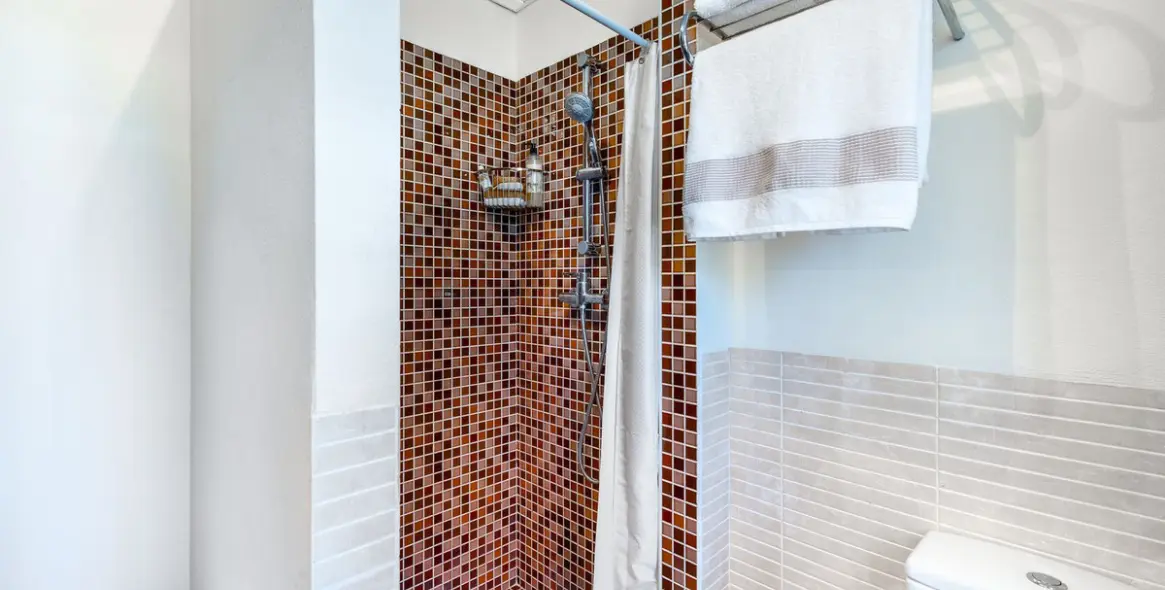 Продажа  отдельно стоящей виллы в Alhaurín el Grande 26