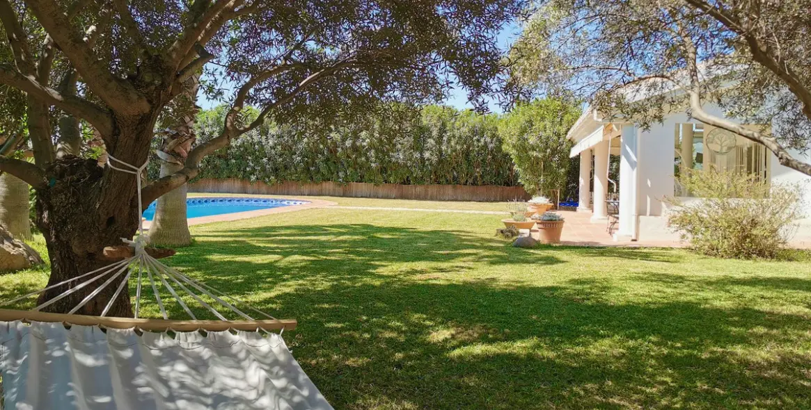 Продажа  отдельно стоящей виллы в Alhaurín el Grande 30