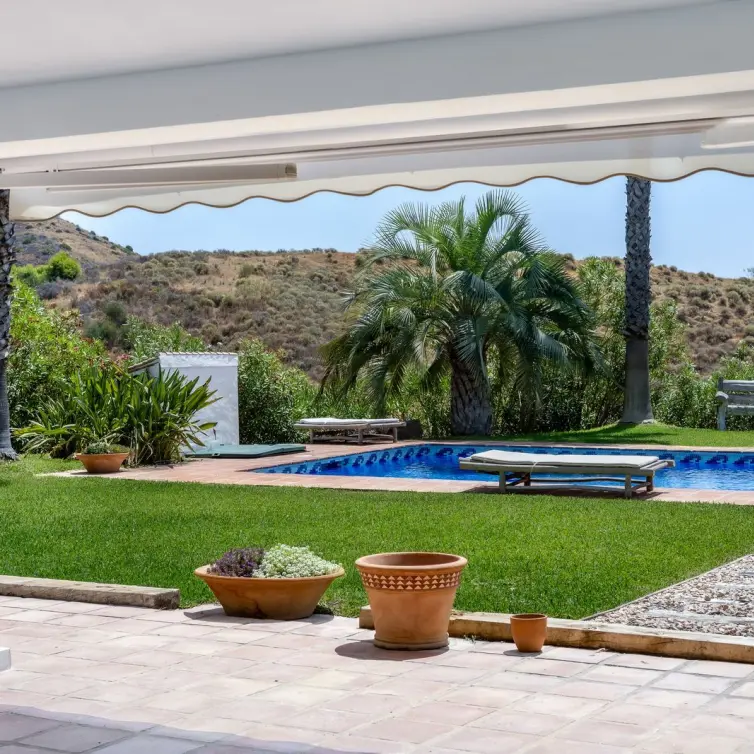 Venta de villa independiente en Alhaurín el Grande