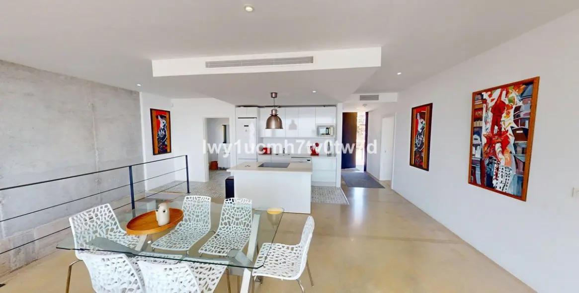 Sale of detached villa in Benalmadena 7