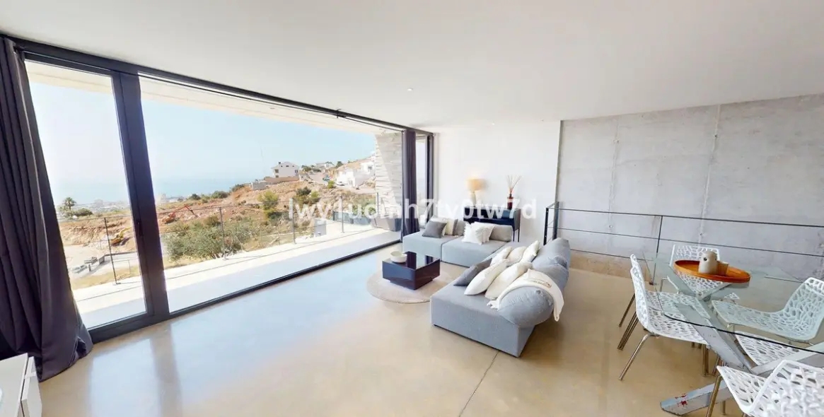 Sale of detached villa in Benalmadena 10