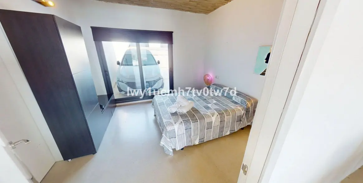 Sale of detached villa in Benalmadena 20