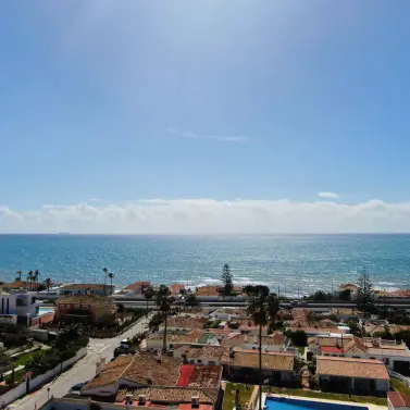 Продажа  отдельно стоящей виллы в La Cala de Mijas