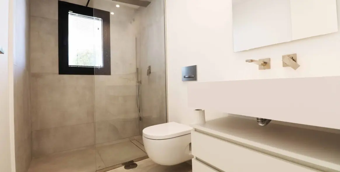 Venta de villa independiente en La Cala de Mijas 25