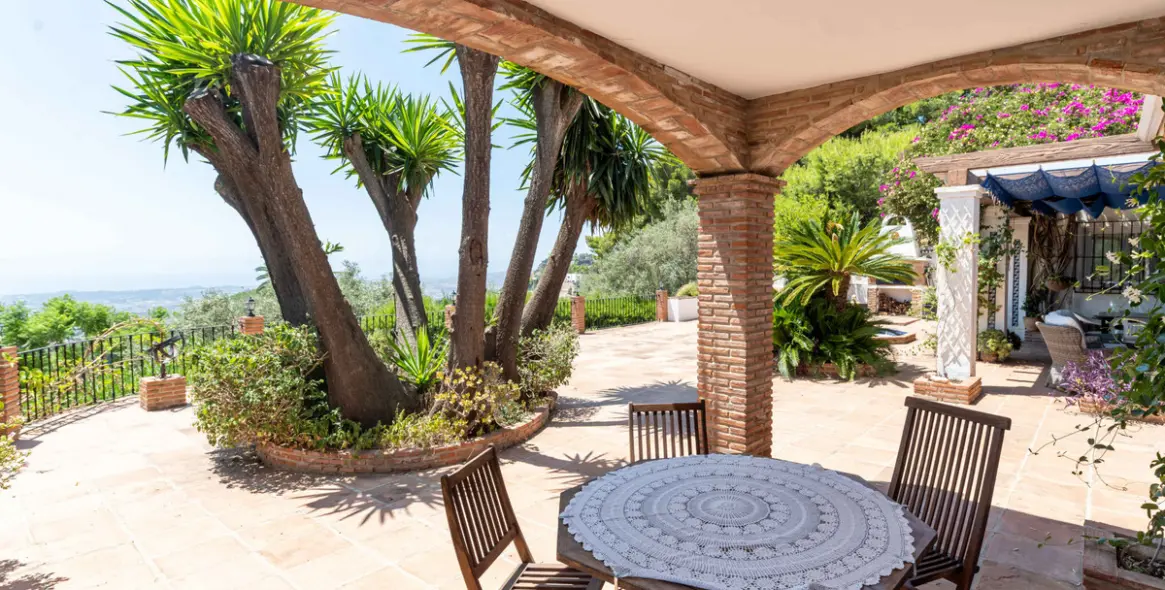 Sale of detached villa in Mijas 5