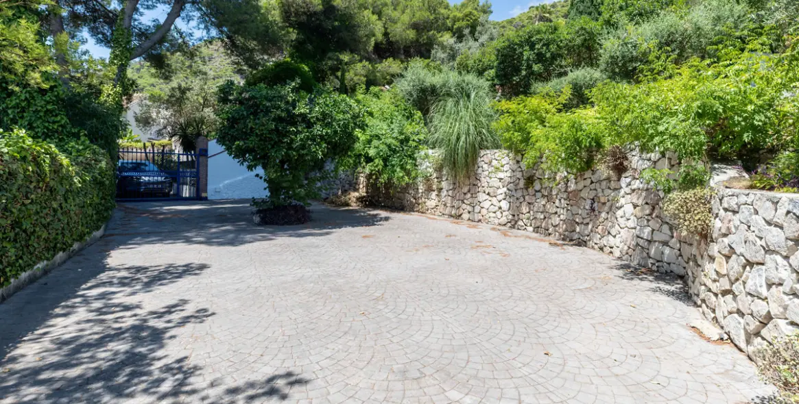 Sale of detached villa in Mijas 15