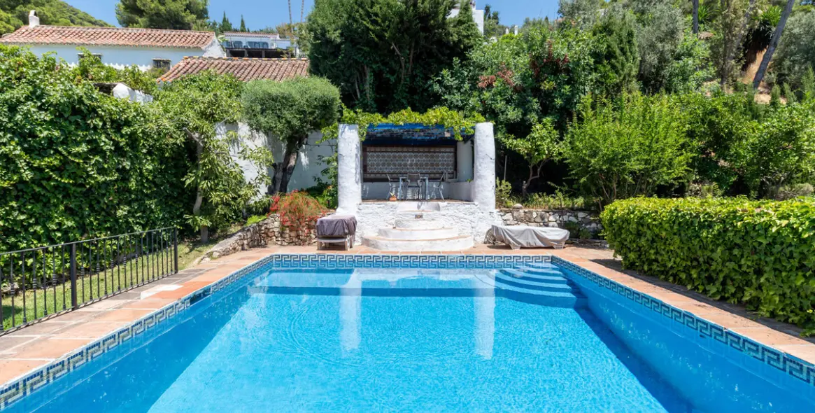 Sale of detached villa in Mijas 16