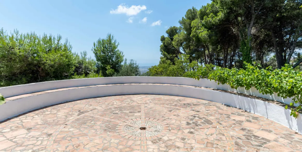 Sale of detached villa in Mijas 17