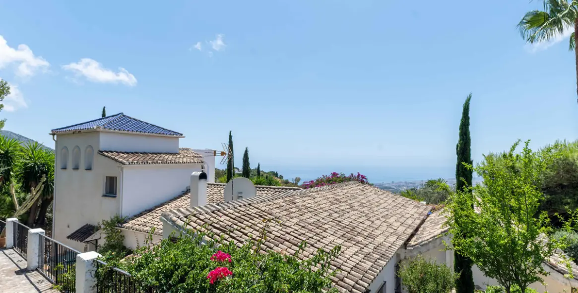 Sale of detached villa in Mijas 19