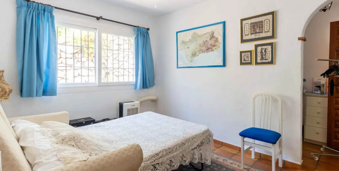 Продажа  отдельно стоящей виллы в Mijas 32