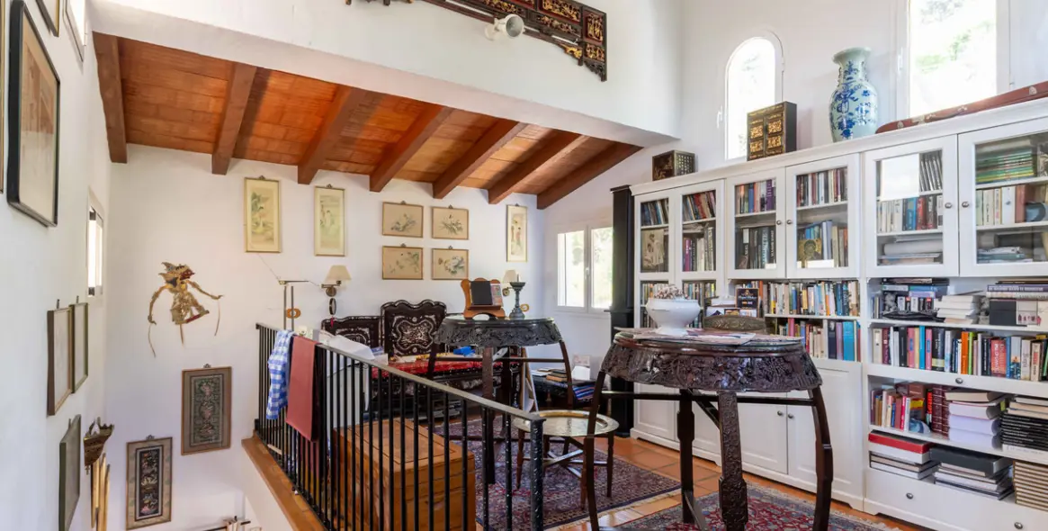 Продажа  отдельно стоящей виллы в Mijas 34