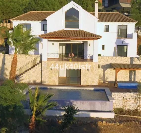 Venta de villa independiente en Valtocado