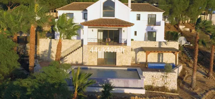 Venta de villa independiente en Valtocado 1