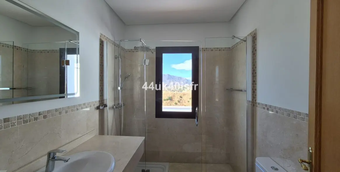 Sale of detached villa in Valtocado 14