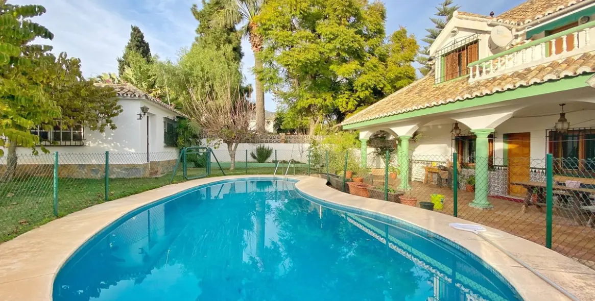 Продажа  отдельно стоящей виллы в Marbella 2